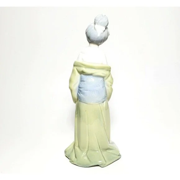 Geisha Figurine By Miguel Requena Pitti Sing CUART DE POBLET SPAIN 9.6 Pristine!